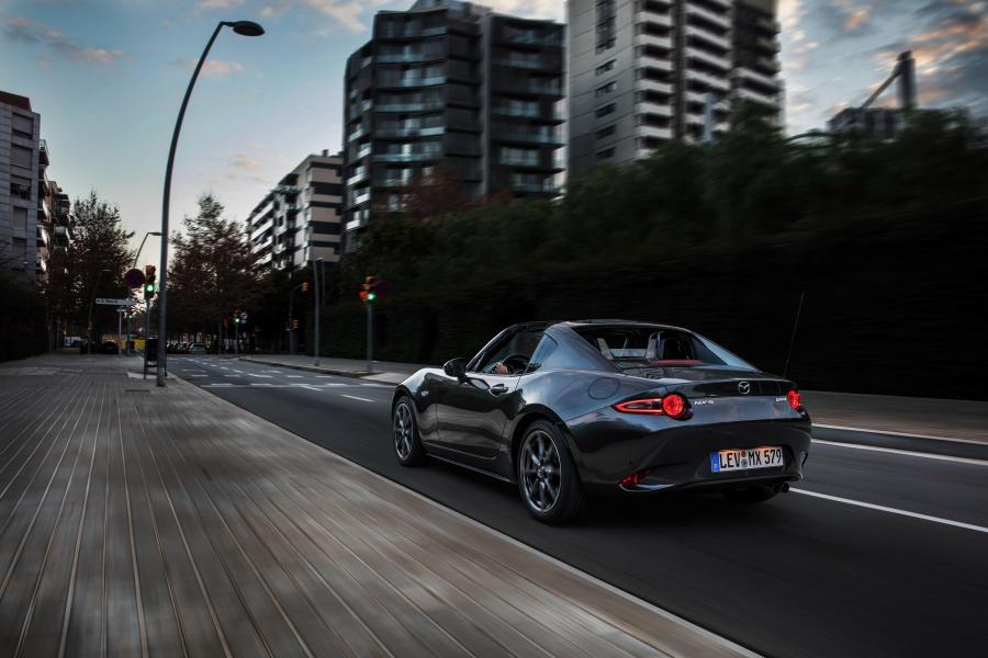  Mazda MX-5 Miata RF (ND) 2016 года  (WW) (фото 32 из 48)